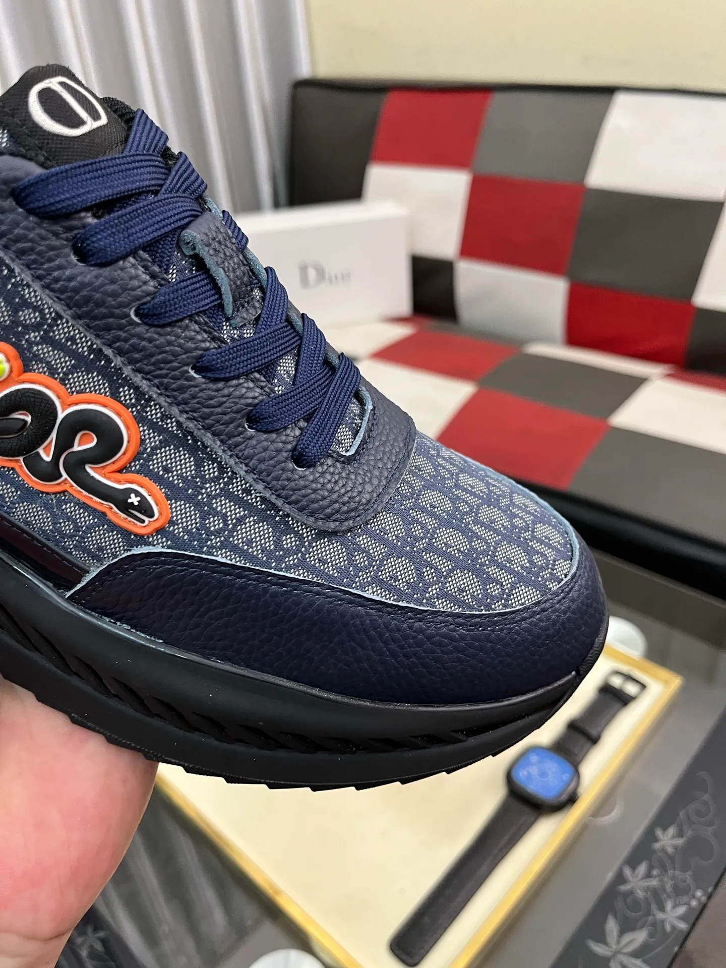 Men's Men's Shoes💰458⌚️⌚️Dior unique modern style sneakers. Counter purchasing 🏃casual leather shoes😍😍 original cowhide leather imported from Italy (refuses to discolor and grind feet) soles: original soles specially provided by the original factory, super cool😍 lace up and walk with wind👍 style design ⚠️ super comfortable and wear-resistant original soles. Just like shooting the real thing 🎬The real thing is better Code number: 38-445⃣️Colors available